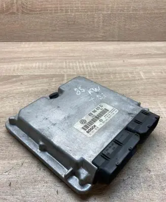 Volkswagen PASSAT B5 Engine control unit/module ECU 038906019BJ 0281010176