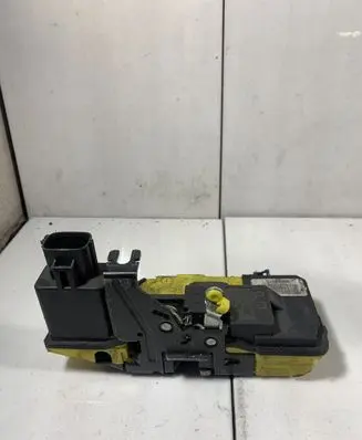 Volvo XC90 Rear door lock 30634625
