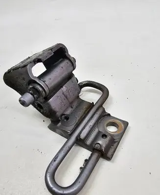 Audi A3 S3 A3 Sportback 8P Front door lower hinge 8E0831411B