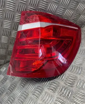 BMW X3 F25 Rear/tail lights 7220240 470087