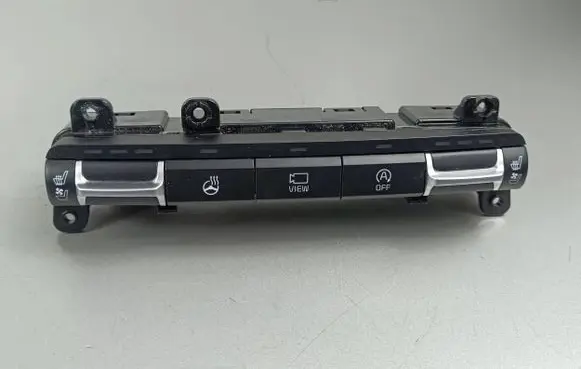 KIA Stinger Steering wheel heating switch 933000J5180