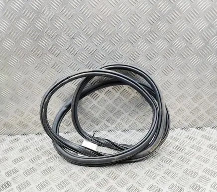 Volvo C40 Rubber seal rear door 32274525