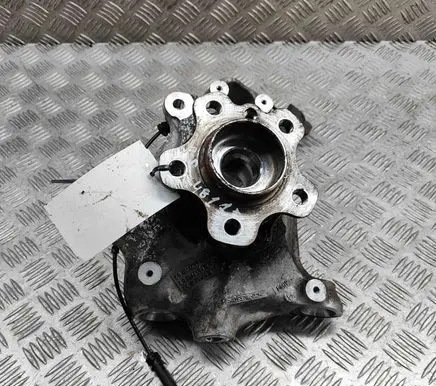 BMW 3 G20 G21 Front wheel hub 6877148 6877150