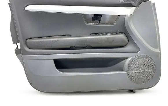 Seat Exeo (3R) Front door card panel trim