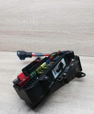 BMW 7 E65 E66 Fuse box set 6900583 10688710
