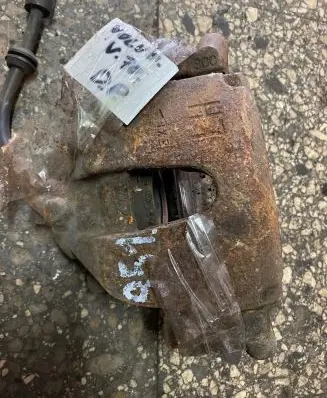 Volvo V70 Front brake caliper