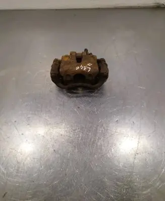 Hyundai i30 Front brake caliper