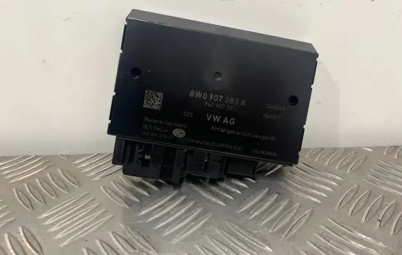 Audi Q7 4M Tow bar trailer control unit/module 8W0907383A 8W0907383