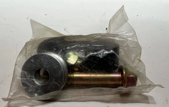 Mitsubishi Pajero Front anti-roll bar/stabilizer link MB185477