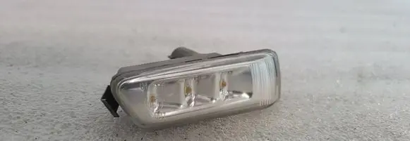 Audi A8 S8 D3 4E Front fender indicator light 4E0949127