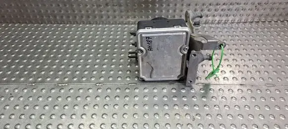 Mercedes-Benz C W204 ABS Pump S18031131 A1729012000 A1724315012