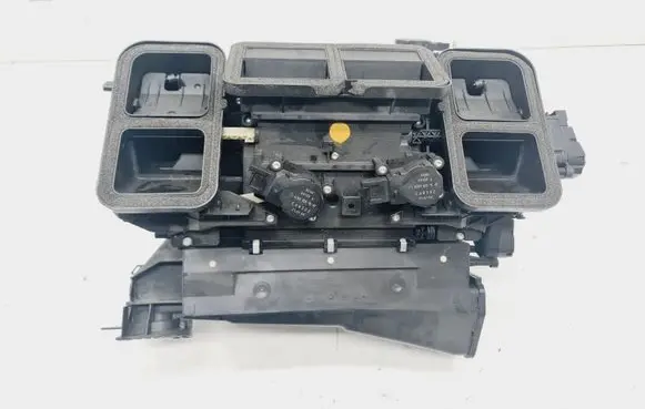 Mercedes-Benz E W211 Interior heater climate box assembly 2118300762
