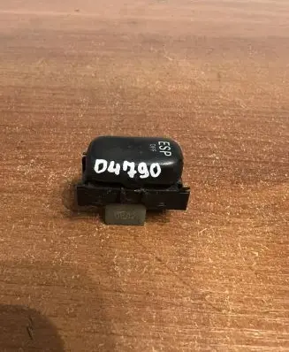Mercedes-Benz E W210 Other switches/knobs/shifts 2108213551 D4790