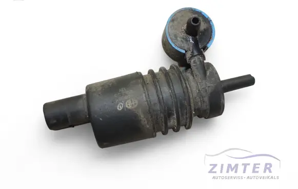 Volkswagen PASSAT B5.5 Windscreen/windshield washer pump 465035