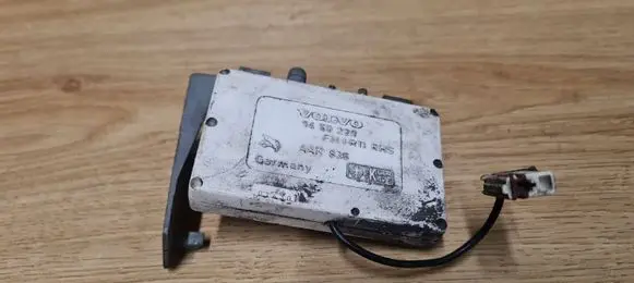 Volvo XC70 Aerial antenna amplifier 9459229