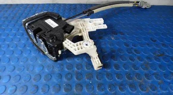 Hyundai Elantra VI Rear door lock CART81410F2000 81410F2000
