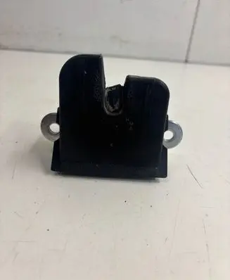 Volkswagen Tiguan Tailgate/trunk/boot lock/catch/latch 5M0827505E