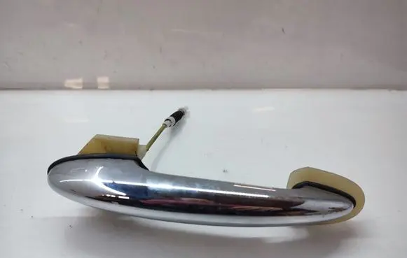 Mini Cooper Countryman R60 Front door exterior handle