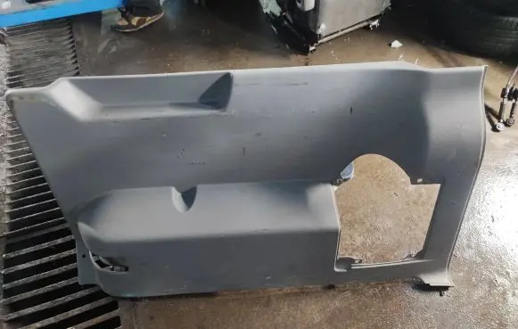 Volkswagen Transporter - Caravelle T5 Centre console side trim rear 7H1611006C 86871600 70843161