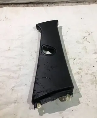 BMW 7 E65 E66 (B) pillar trim (top) 51437001