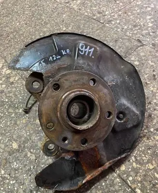 Volkswagen Transporter - Caravelle T5 Front wheel hub
