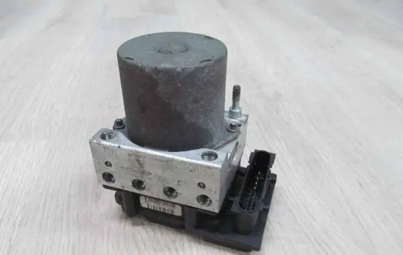 KIA Carnival ABS Pump 0265800445 28486