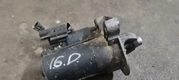 Volvo V50 Starter motor S02219