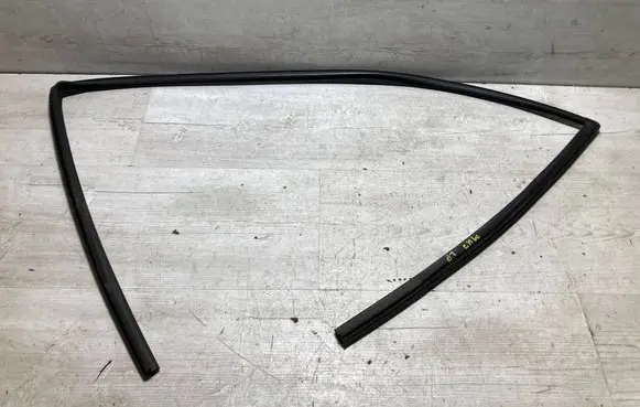 Ford Fiesta Front door glass trim molding h1bba21510