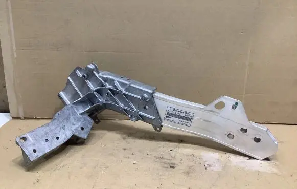 Mercedes-Benz GLC C253 Side radiator support slam panel A2536210600 A2536201801