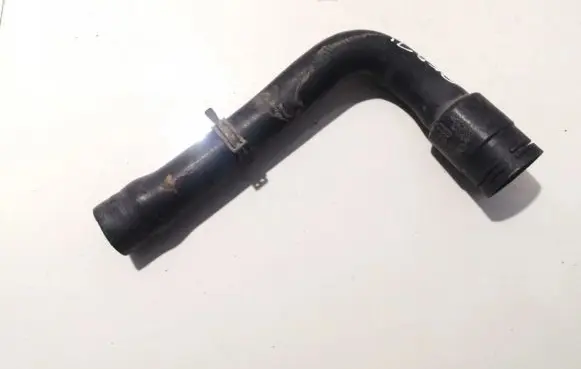 Volkswagen PASSAT B5 Engine coolant pipe/hose