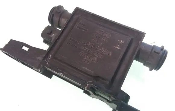 Audi A4 S4 B5 8D Door central lock control unit/module 4A0959981A