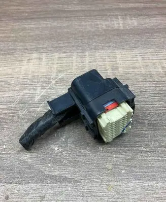 Chrysler Voyager Plug wire 1326728