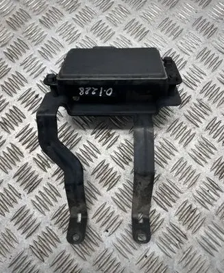 Opel Insignia A Distronic sensor radar 23438076 23438075 284191010