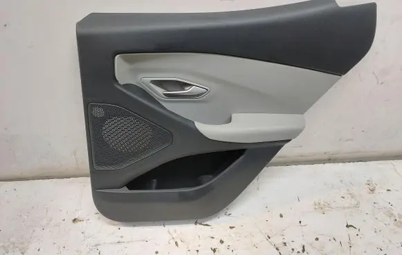 Ford Explorer Rear door card panel trim FORDEXPLODRZWIPT