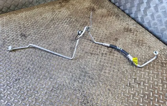 Air conditioning (A/C) pipe/hose