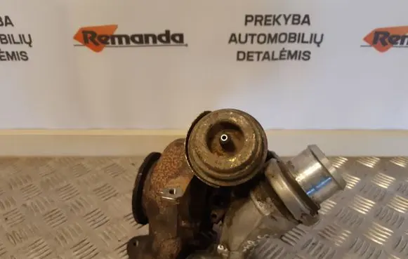 Mercedes-Benz Sprinter W901 W902 W903 W904 Turbo 7098364 A6110960899