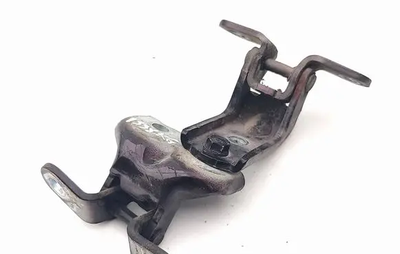 Rear door hinge set
