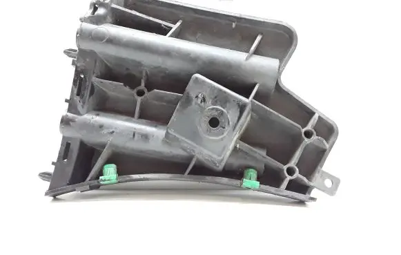 Volvo V60 Front bumper mounting bracket 30796625