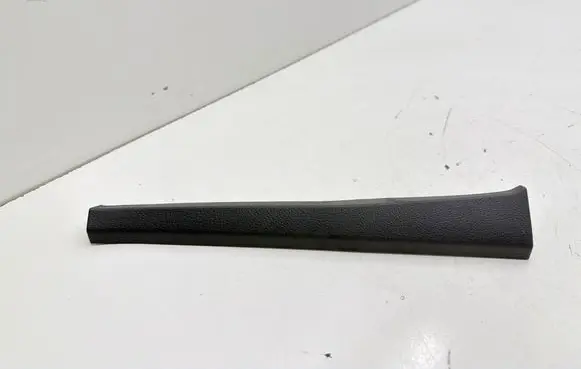 Volkswagen Touareg II Other sill/pillar trim element 7P0868237