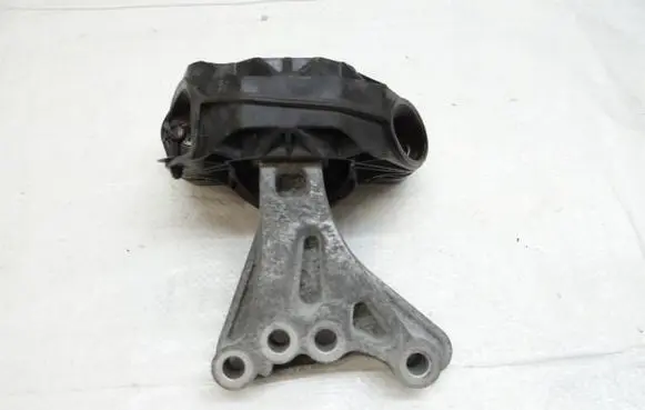 Citroen C3 Engine mount vacuum valve 9676771080