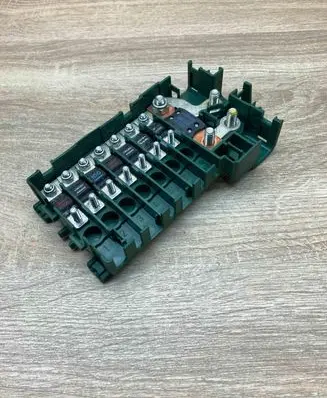 BMW X5 E53 Battery relay fuse 8387541