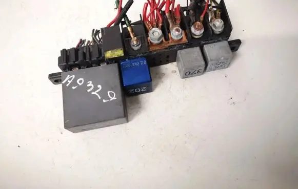 Skoda Superb B5 (3U) Fuse box set 8l0941822a