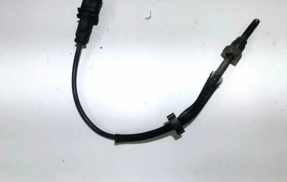 Opel Zafira B Exhaust gas temperature sensor fgp55355404