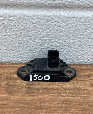 Mercedes-Benz S W220 Airbag deployment crash/impact sensor 0025426918
