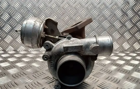 Mazda 6 Turbo VJ360712 RF7J
