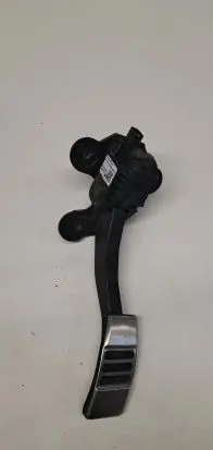 Ford Mustang VI Accelerator throttle pedal CR339F836AA 1317C0159AD M1318Z0461