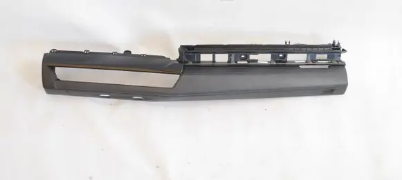 Dashboard glove box trim