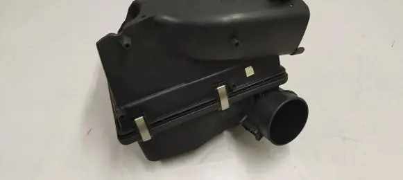 BMW 3 G20 G21 Air filter box 8580424 72423098