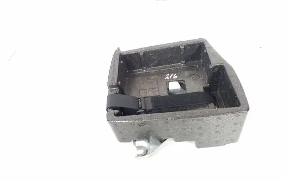 Audi Q7 4L Tool box 4L0012109