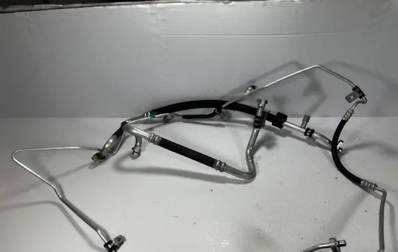 Renault Captur Air conditioning (A/C) pipe/hose 924803929R
